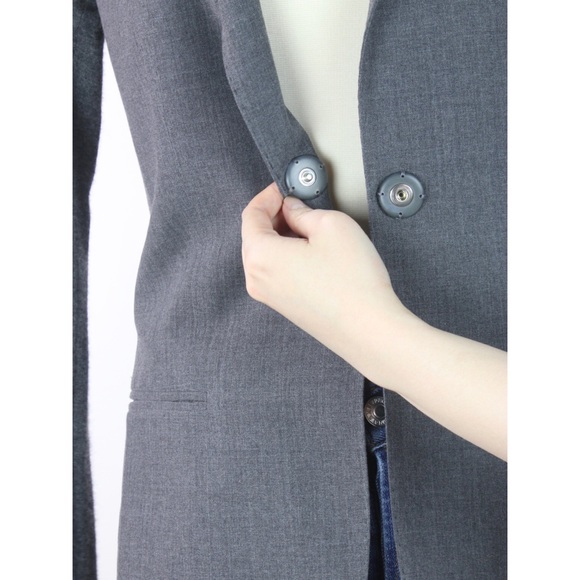 Brunello Cucinelli Wool Knit Embellished Jacket - Picture 7 of 8